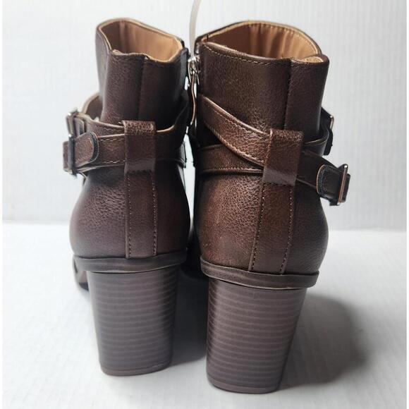 ZBY Boots Womens Size 9.5 Brown Block Heel Ankle Booties Buckle Strap Side Zip - Picture 6 of 8